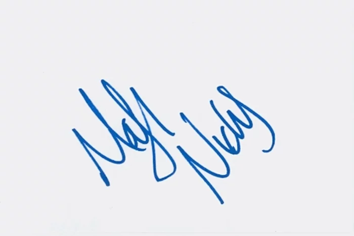 Marisol Nichols autograph