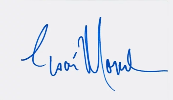 Esai Morales autograph