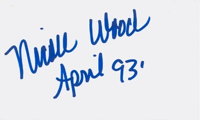 Nicole Wood autograph