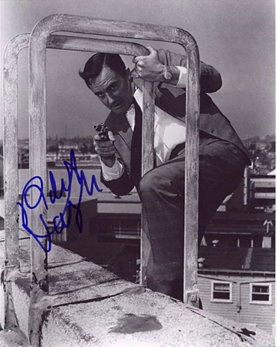 Robert Vaughn autograph