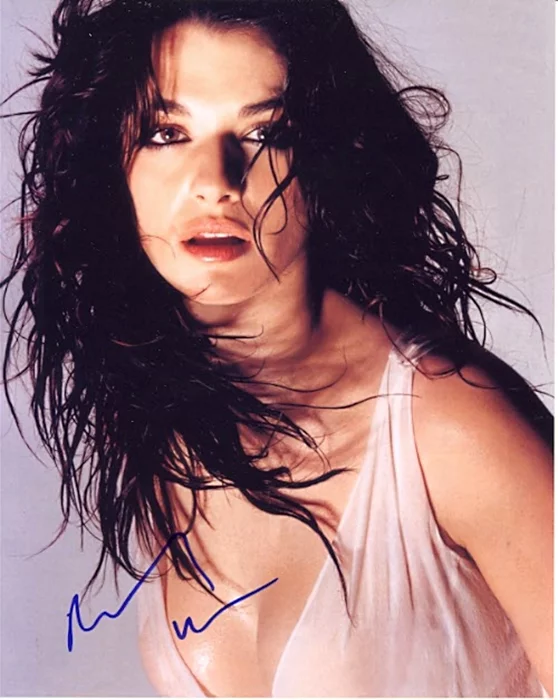 Rachel Weisz autograph