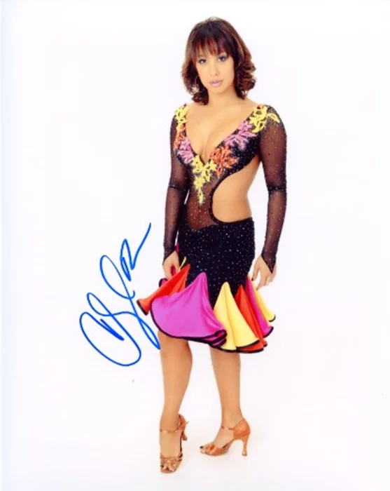 Cheryl Burke autograph