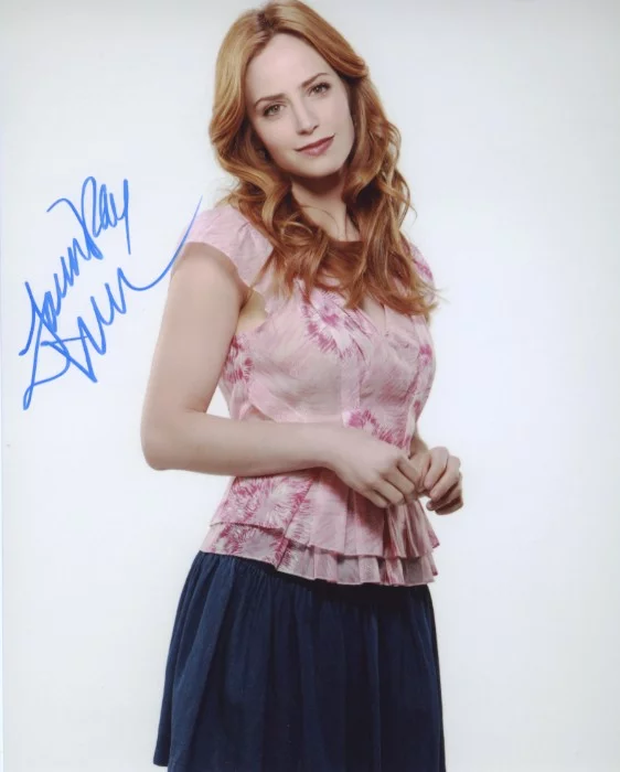 Jaime Ray Newman autograph