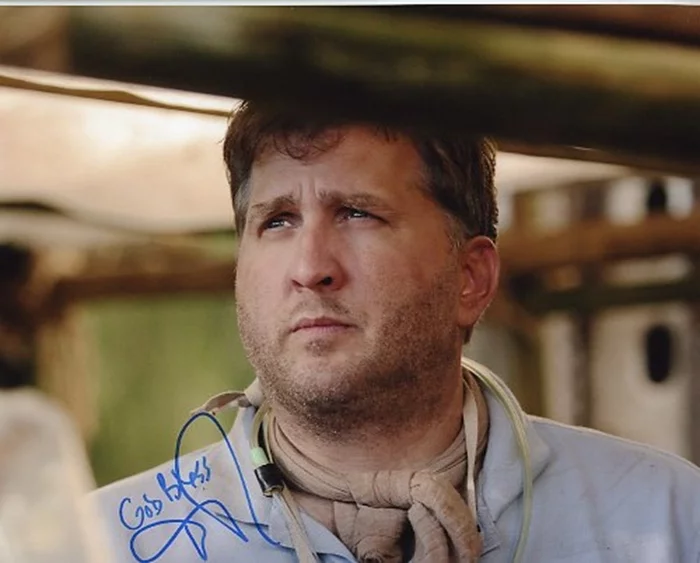 Daniel Roebuck autograph