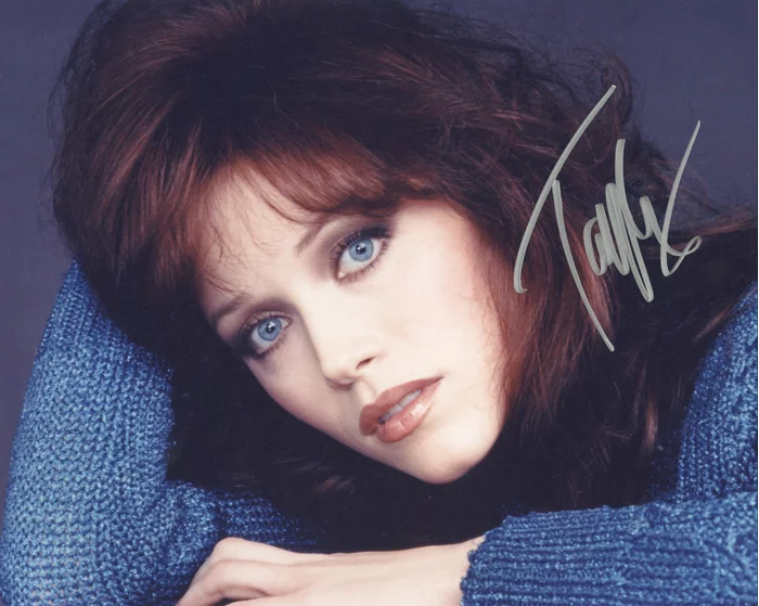 Tanya Roberts autograph