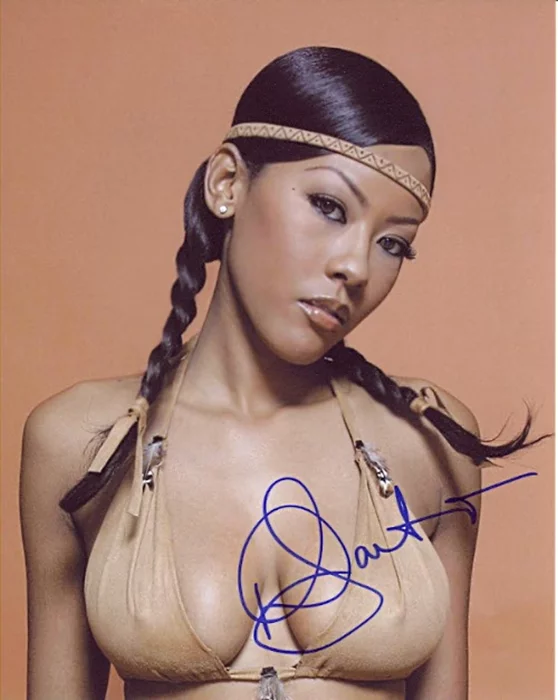 Denyce Lawton autograph