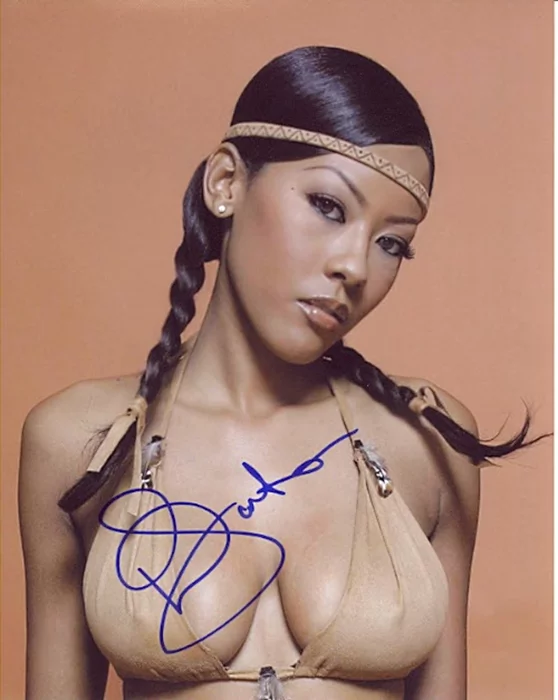 Denyce Lawton autograph