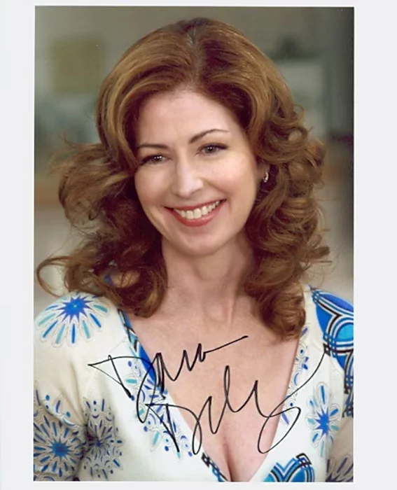 Dana Delany autograph