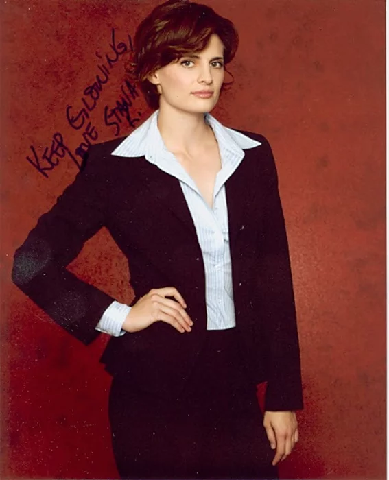 Stana Katic autograph