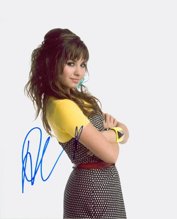 Demi Lovato autograph