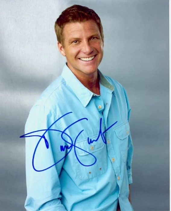 Doug Savant autograph