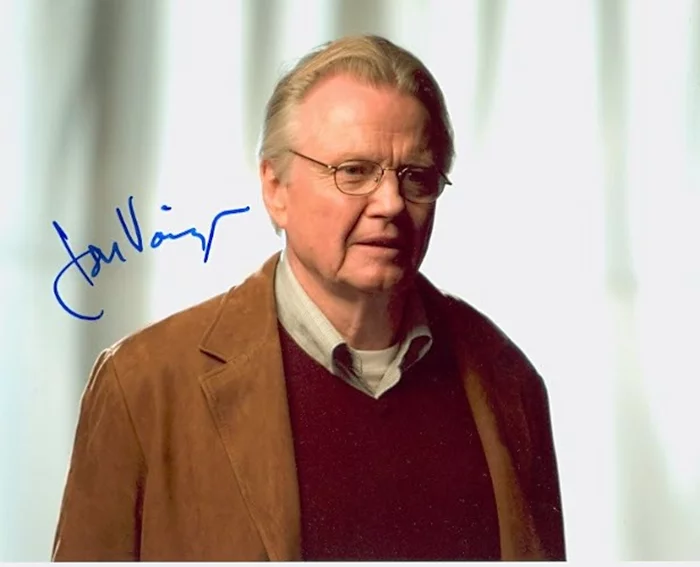 Jon Voight autograph