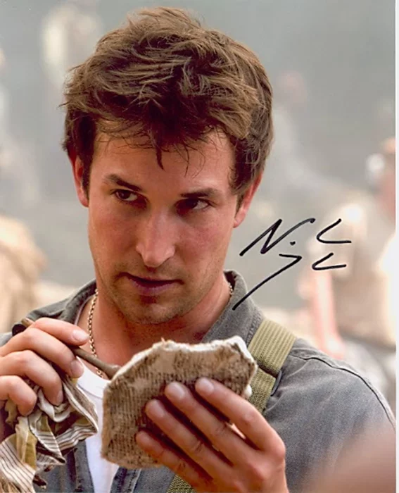 Noah Wyle autograph