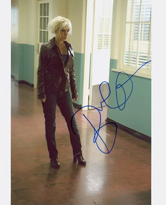 Brea Grant autograph