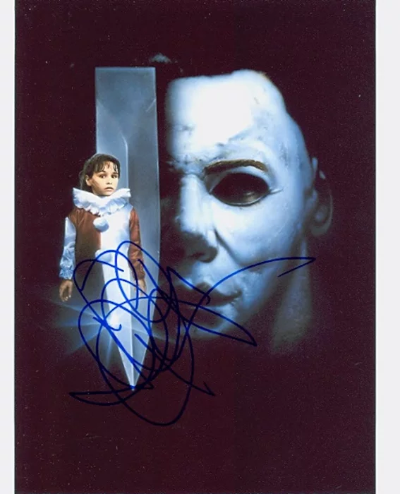 Danielle Harris autograph