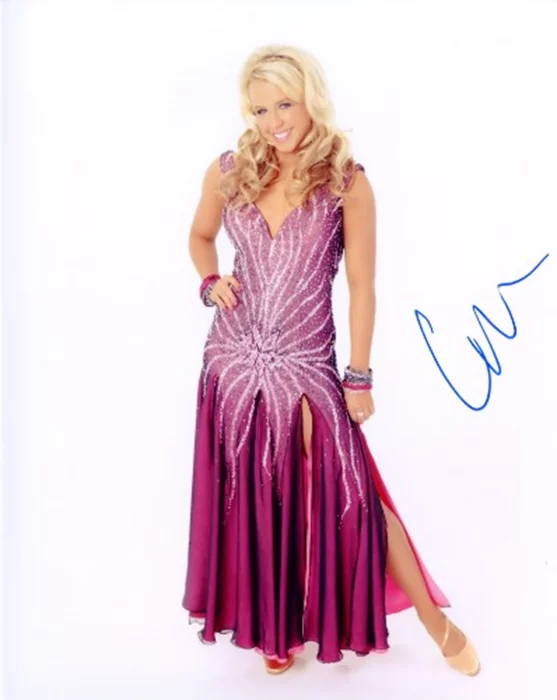 Chelsie Hightower autograph