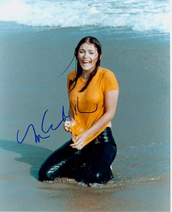 Margot Kidder autograph