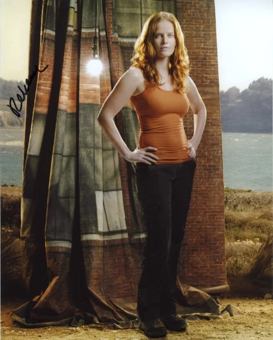 Rebecca Mader autograph