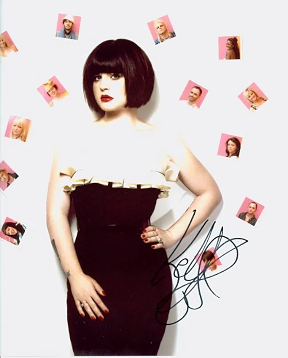 Kelly Osbourne autograph