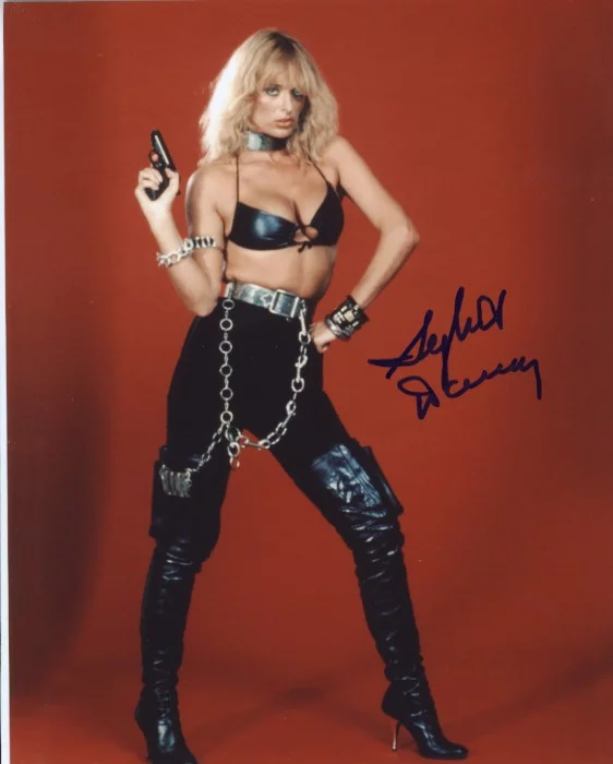 Sybil Danning autograph