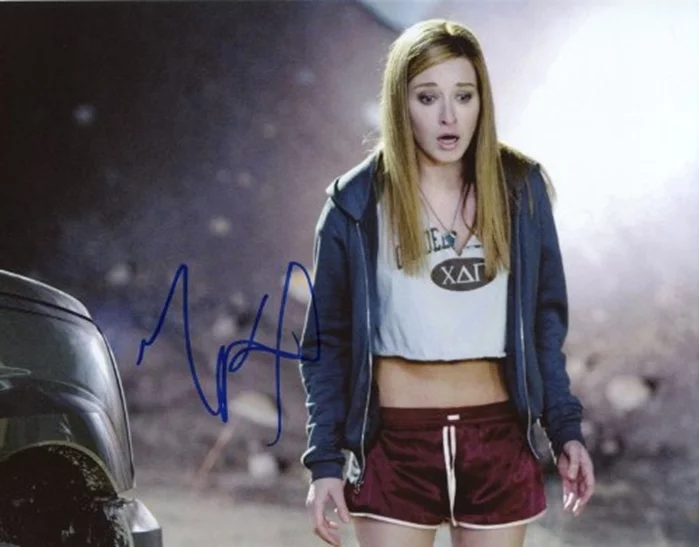 Margo Harshman autograph
