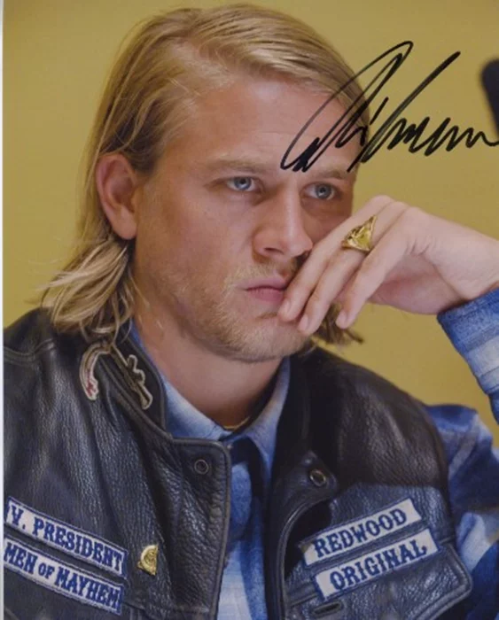 Charlie Hunnam autograph