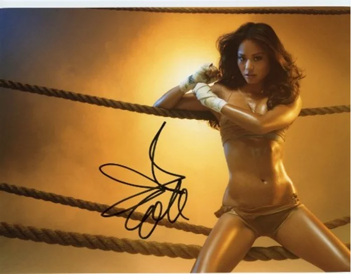 Jamie Chung autograph