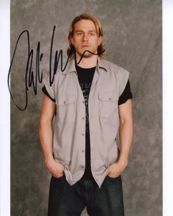 Charlie Hunnam autograph