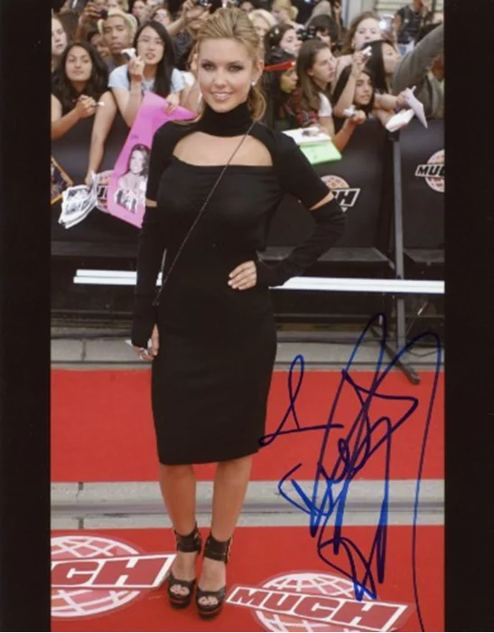 Audrina Patridge autograph
