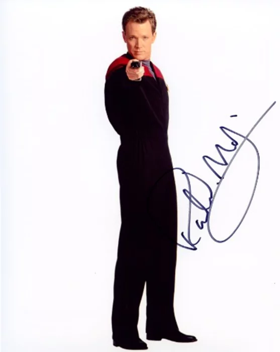 Robert Duncan McNeill autograph