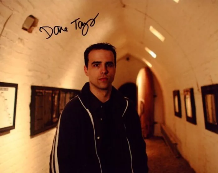 Dave Tango autograph