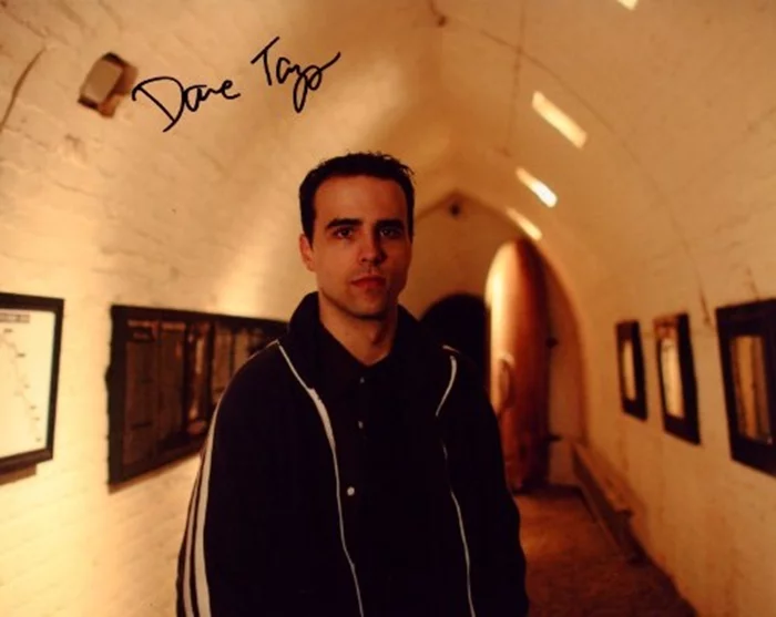 Dave Tango autograph