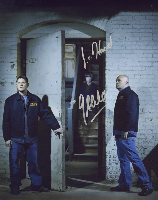 Ghost Hunters autograph