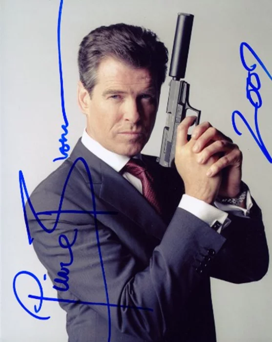 Pierce Brosnan autograph