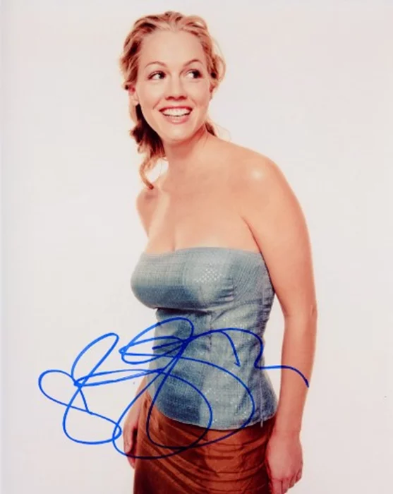 Jennie Garth autograph