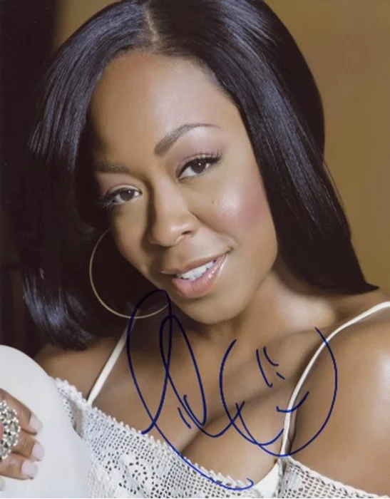Tichina Arnold autograph