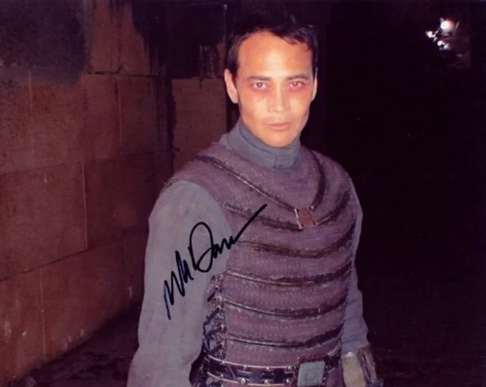 Mark Dacascos autograph