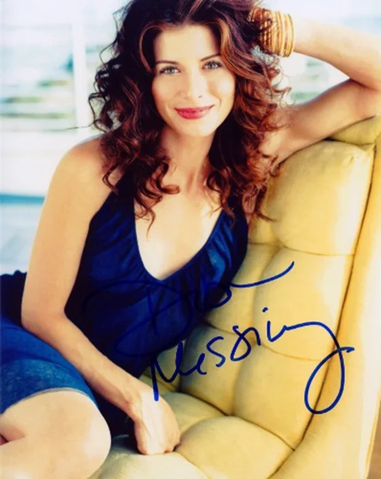 Debra Messing autograph