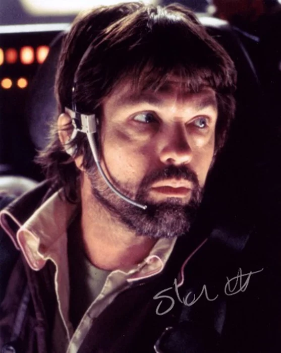 Tom Skerritt autograph