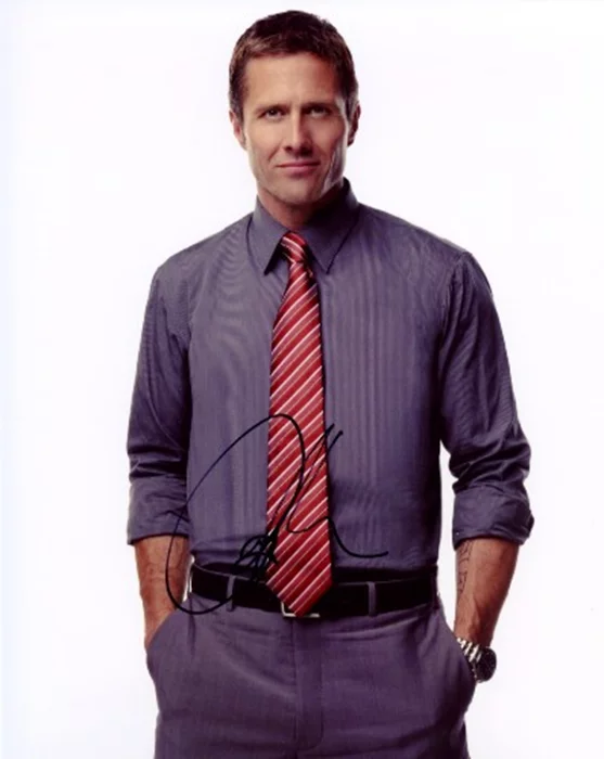 Rob Estes autograph