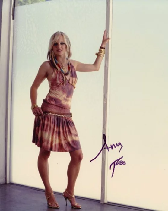 Anna Faris autograph