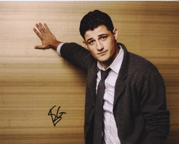 Enver Gjokaj autograph