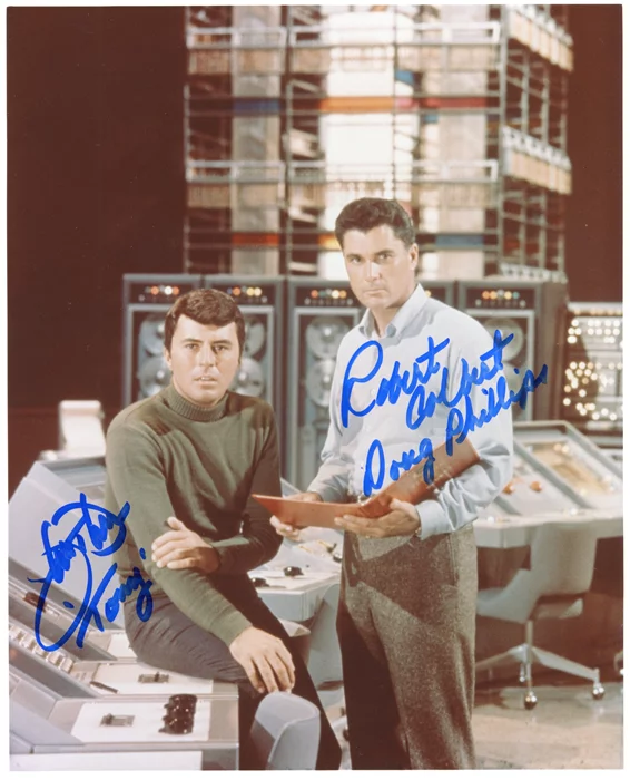Time Tunnel autograph