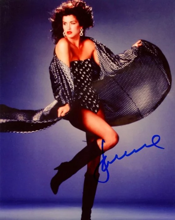 Janice Dickinson autograph