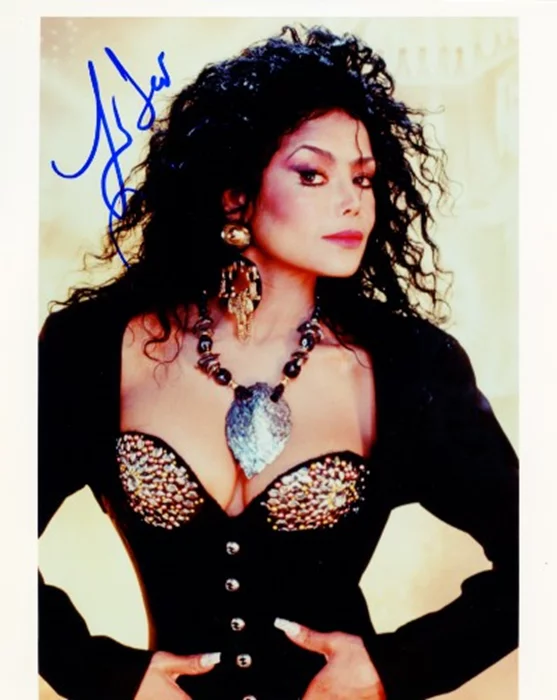 LaToya Jackson autograph