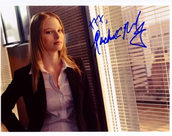 Rachel Nichols autograph