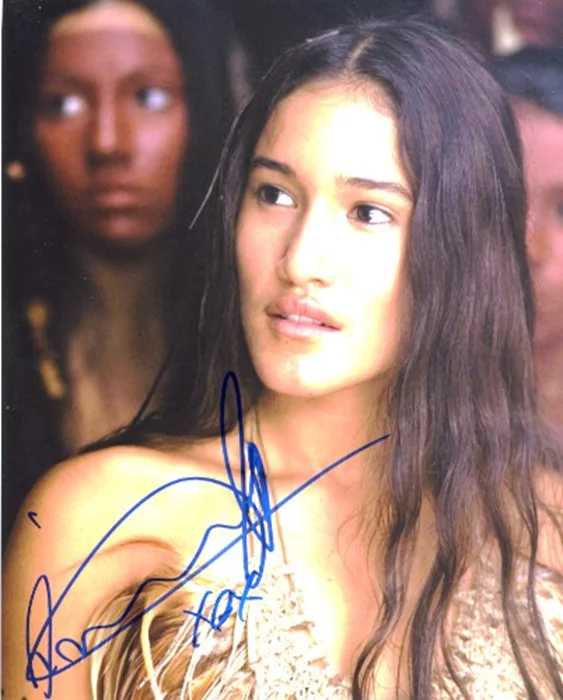 Q'Orianka Kilcher autograph