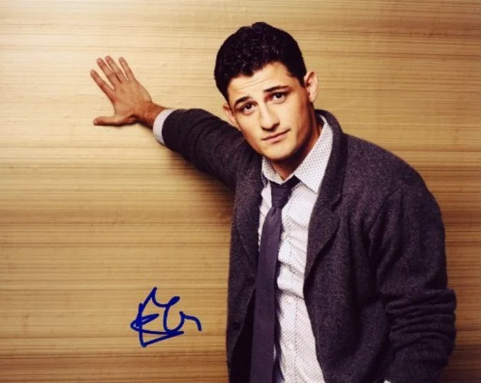 Enver Gjokaj autograph