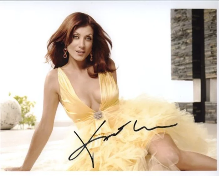 Kate Walsh autograph