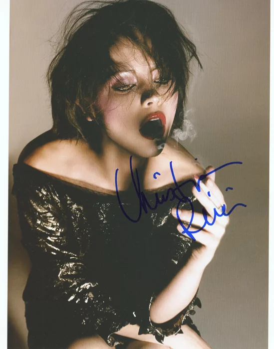 Christina Ricci autograph